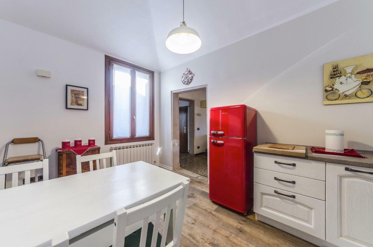 Maurizio House - Near The Train Station Apartment เวนิส ภายนอก รูปภาพ